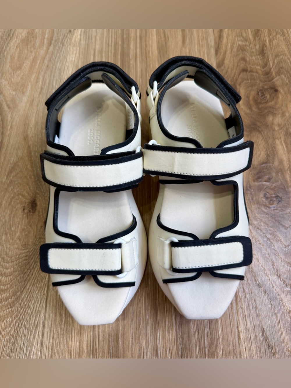 Stella McCartney Logo Strap Platform Sandals White Black Size 38 NWOB - Picture 3 of 10